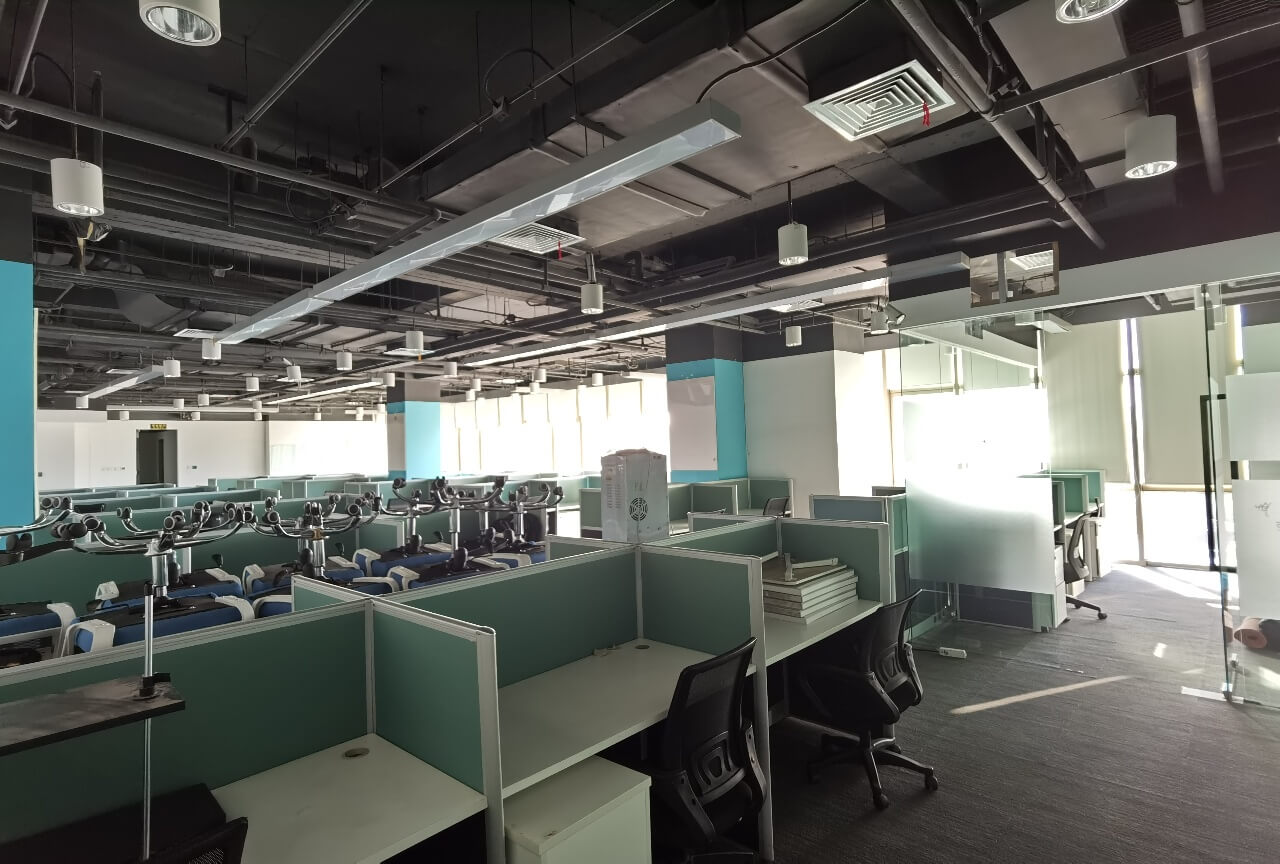 星泰中心     2200平米办公室  